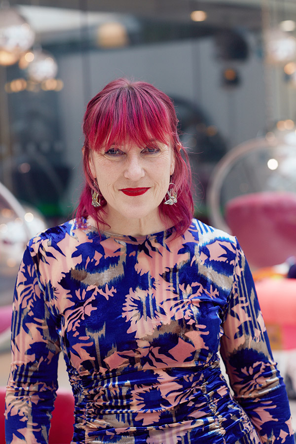 Katie Greenyer Katie Greenyer