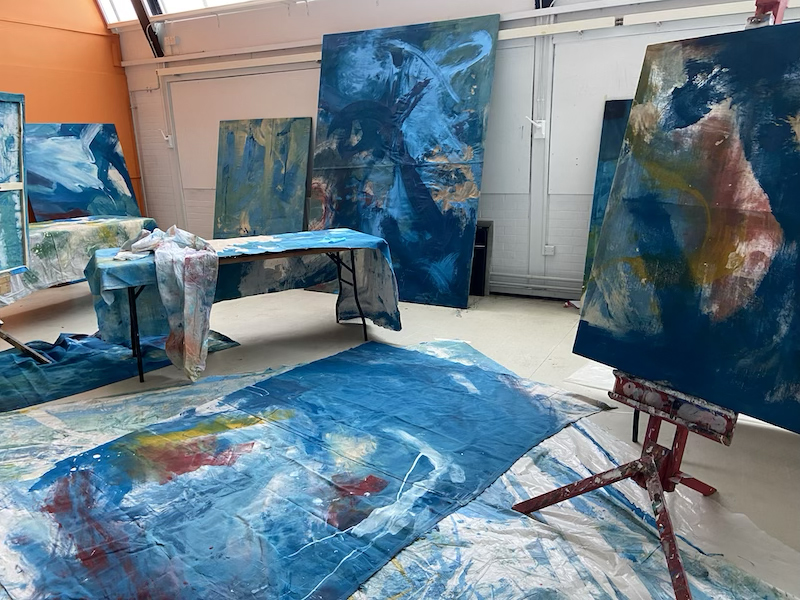 UCA illustration studios. Behind the scenes filming of Heartstopper Season 2. UCA illustration studios. Behind the scenes filming of Heartstopper Season 2.