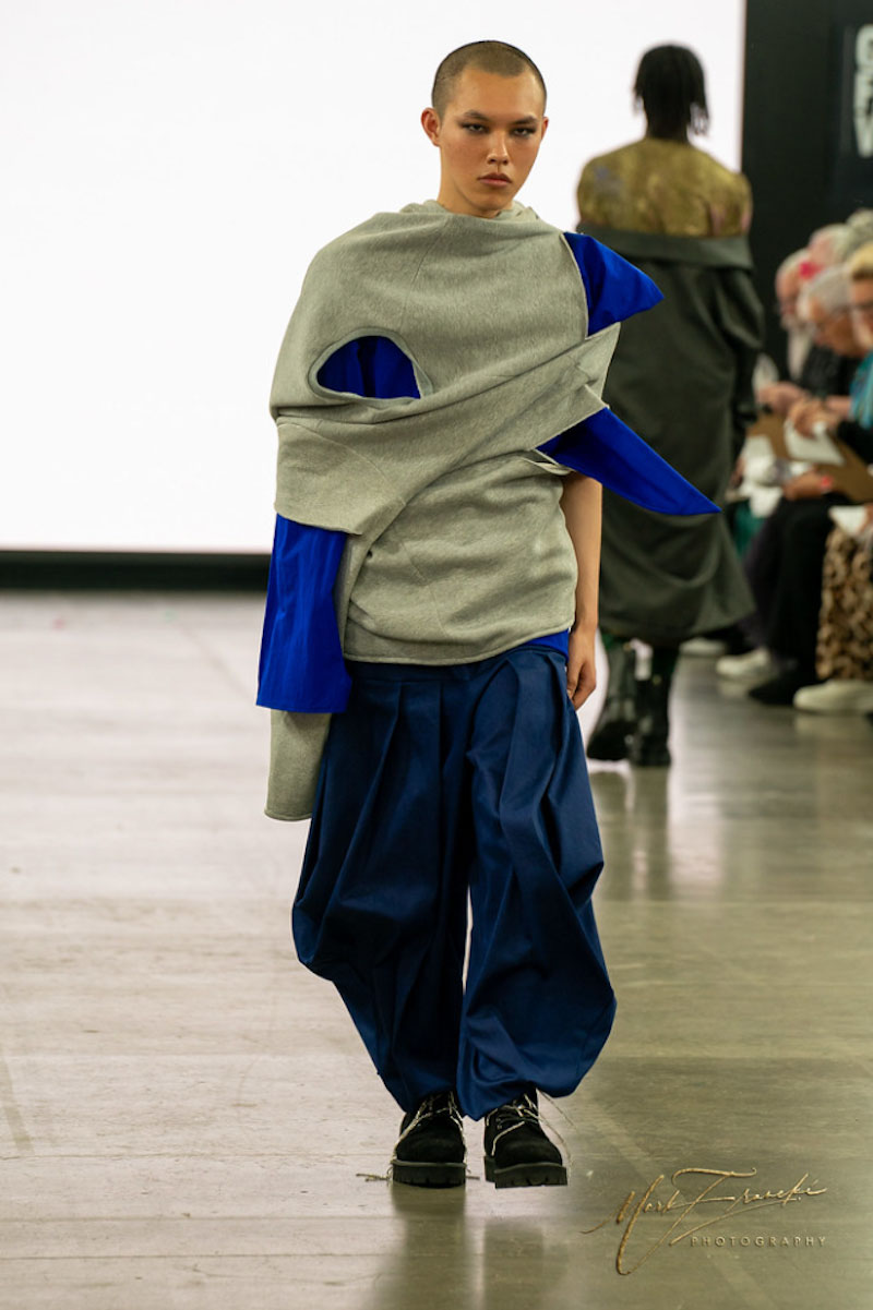 ZEESHAN IQBAL ZEESHAN IQBAL